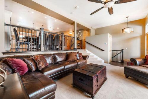 Bear Hollow Village House | Ski Haven Elegant Townhome with Private Hot Tub