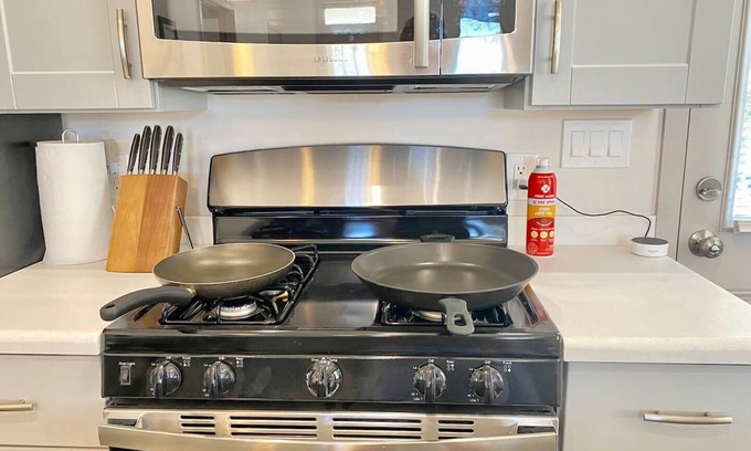 Fairpark House | SKI House small Central Modern Stay MINS. to Downtown SLC