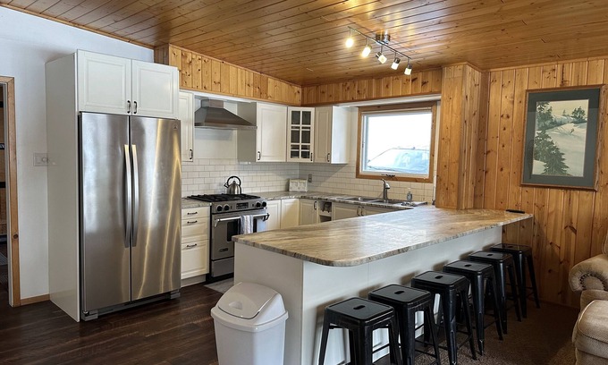 Whitefish Cabin | Ski-in/Ski-out Standalone Cabin - Perfect for Families