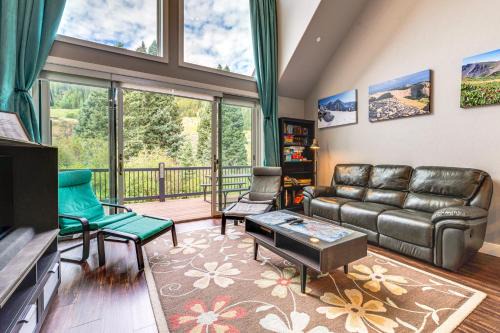 Old Town House | Ski-InandSki-Out Gemini Lift Access! Home with Hot Tub