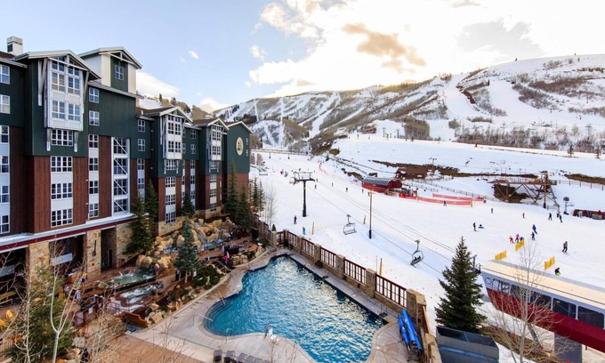 North Park City Resort | 🎿 Ski Paradise at Marriott Mountainside Resort- 2 Bedroom Villa - Sleeps 8!