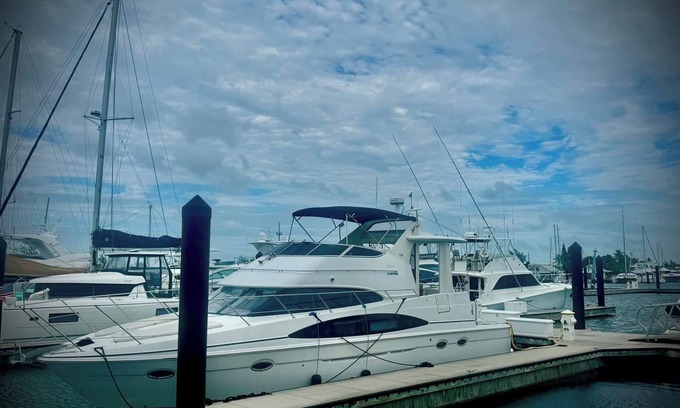 Key West Boat Rental | Skip the Hotel - Stay on the Water aboard a 46 foot Yacht in Key West