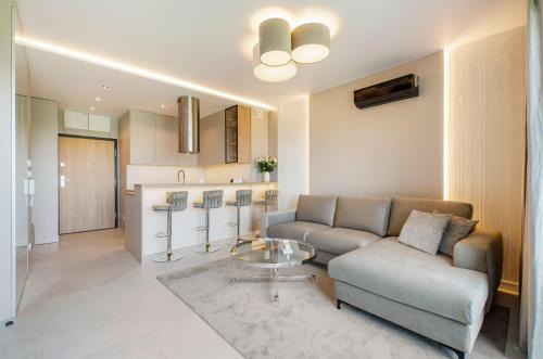 Baluty Apartment | SKY Home- Pearl -Manufaktura, Parking, Klimatyzacja, Dostęp na Kod
