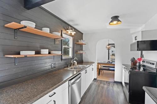Oshkosh House | Sky & Stream Escape, EAA AirVenture Oasis