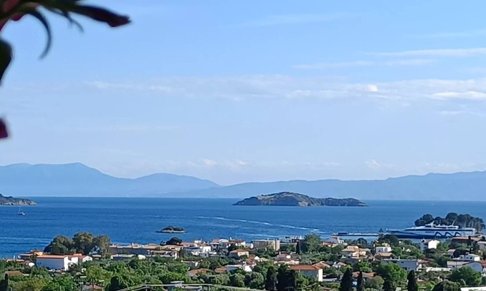 Skiathos Apartment | SkyFrame Apartments