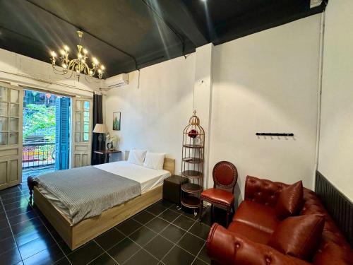 Hang Trong House | Skylux Hanoi Homestay