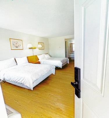 Swift Current Hotel | SkyView Swift Current