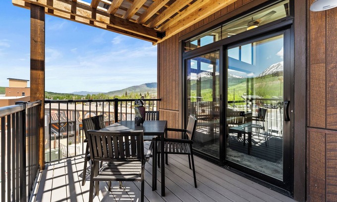 Silverthorne Apartment | Skywalk Flats #305e : 2