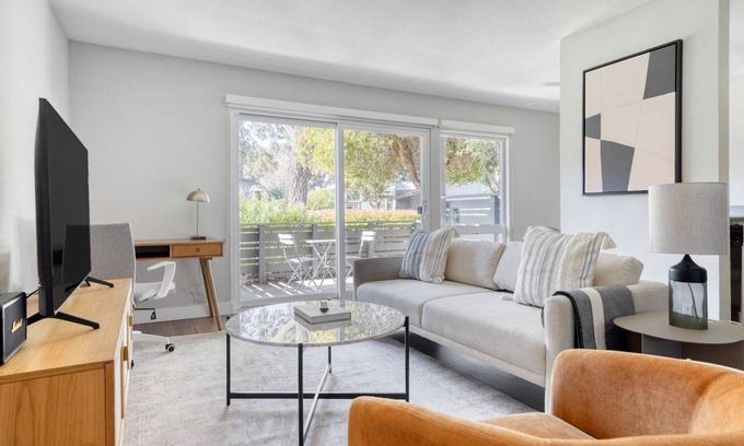 Foster City Apartment | Sleek Foster City 1BR w/Pool, Bball & Spa, near Caltrain, by Blueground