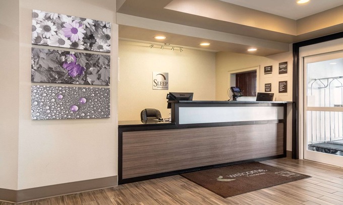 Kennesaw Hotel | Sleep Inn and Suites at Kennesaw State University