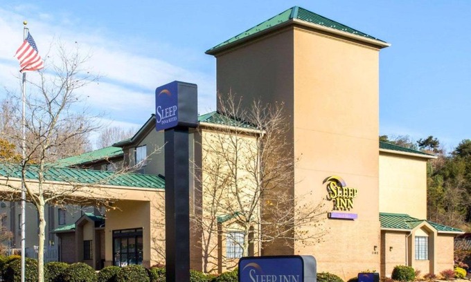Fry's Spring Hotel | Sleep Inn & Suites Monticello