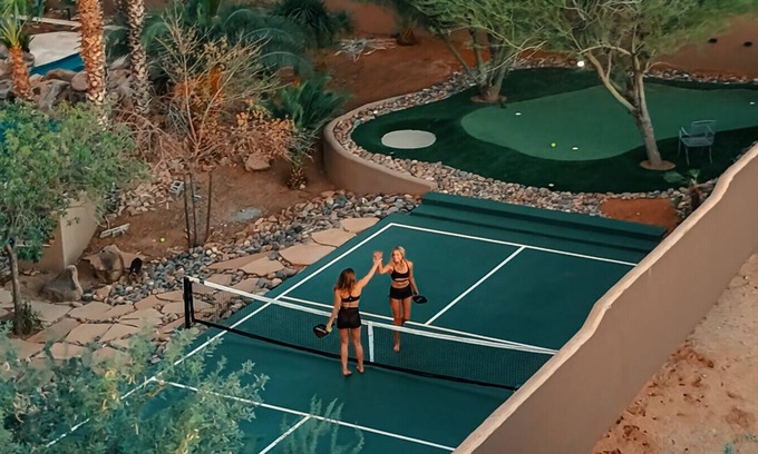 Rio Verde Foothills Apartment | Sleeps 25 Heated Pool and Spa Pickleball Court