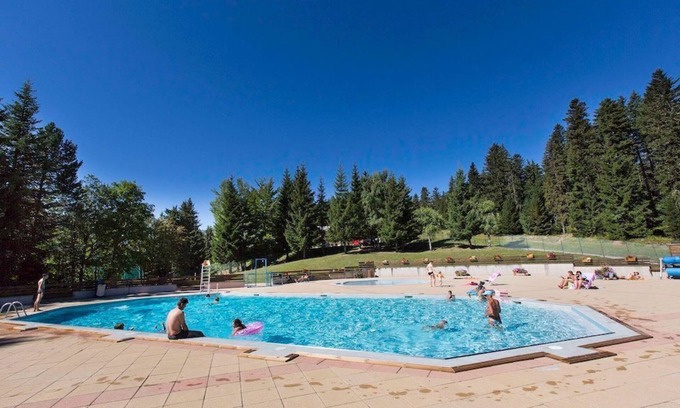 La Lechere Condo | Sleeps 7! 2BR Apt| Scenic Living in Valmorel!