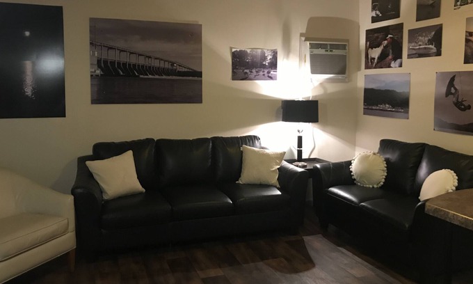 Counce Condo | Slide Into The Weekend 1
