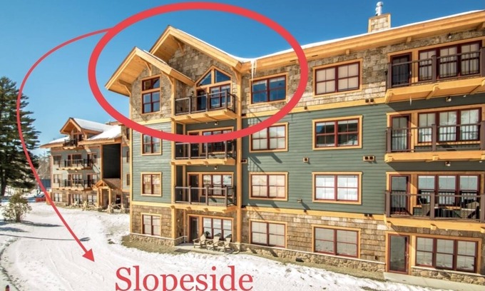 North Conway Condo | SLOPESIDE Luxury Penthouse-Level Ski-In/Out Cranmore Mtn Condo!