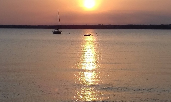 Plougastel-Daoulas House | Small cottage in the sea and the countryside