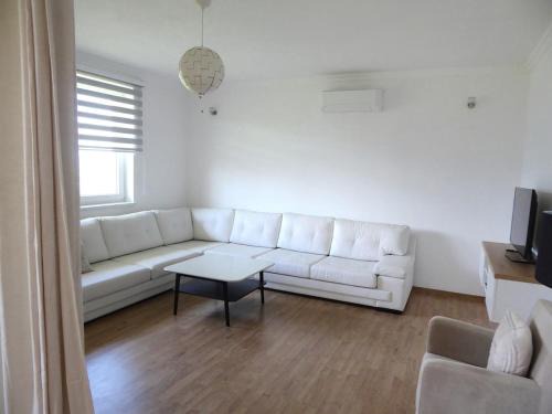 Novi Grad Sarajevo Apartment | Small Hill Apartments