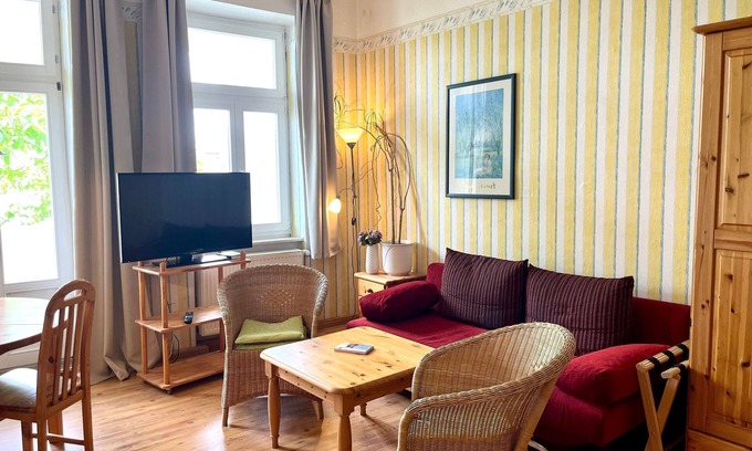 Binz Cottage | Small vacation apartment no. 16 - Pension Haus Edelweiß