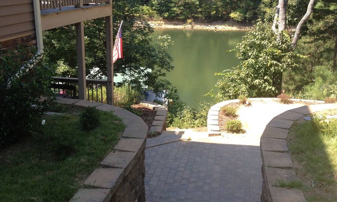 Arley House | Smith Lake Brushy Creek Lake house