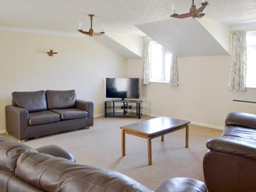 Hope-Cove House | Smugglers Haunt - Uk44513