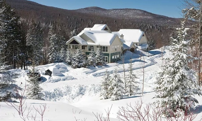 Jeffersonville Resort | Smugglers Notch Awarded #1 Resort in the East by SKI Magazine Reader Survey 2023