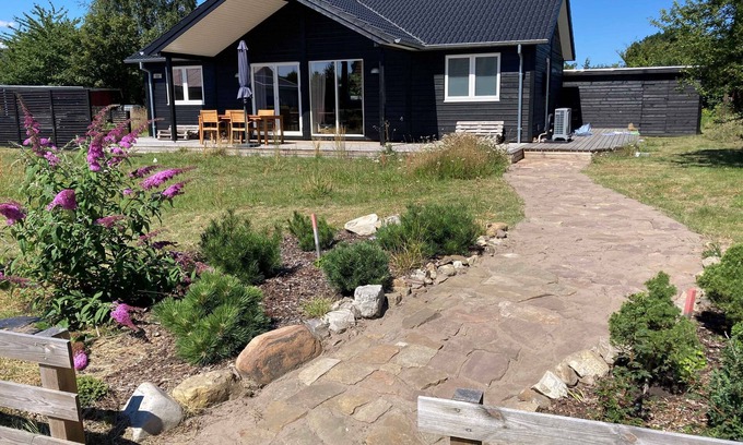 Snogebaek House | Snug in Snogebæk: A Modern Cozy Summer House