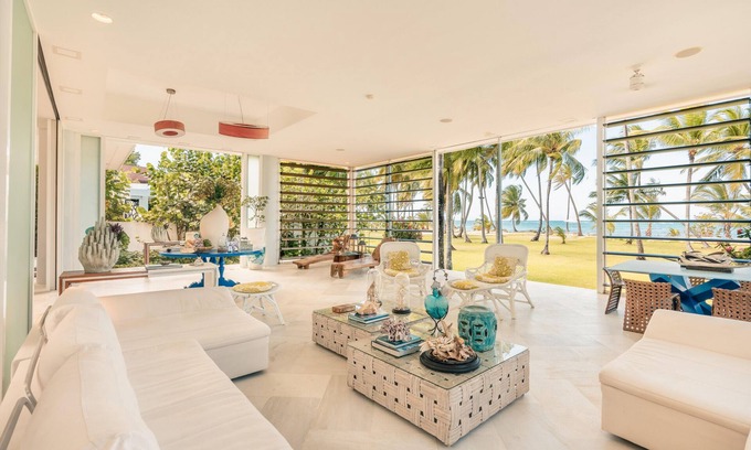 Portillo Villa | So Exclusive! Beachfront Villa at Las Terrenas