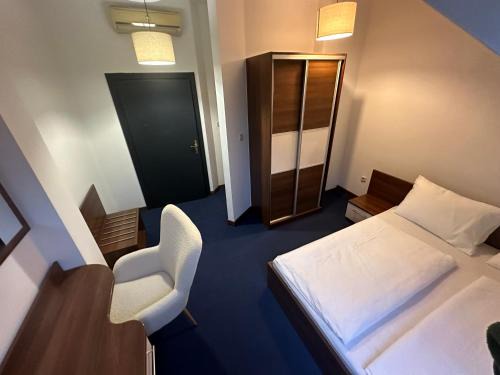 Sisak Hotel | Sobe Korzo