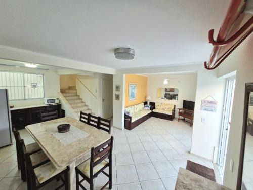 Guaratuba House | Sobrado charmoso 2