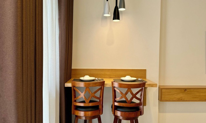 District 1 Apartment | SOHO Residence & Hotel, District 1,n Apartment with King bed, walk to Bui Vien.