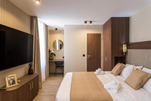 Saint-Mande Apartment | Sol hotel St Mande - 2 personnes - 23