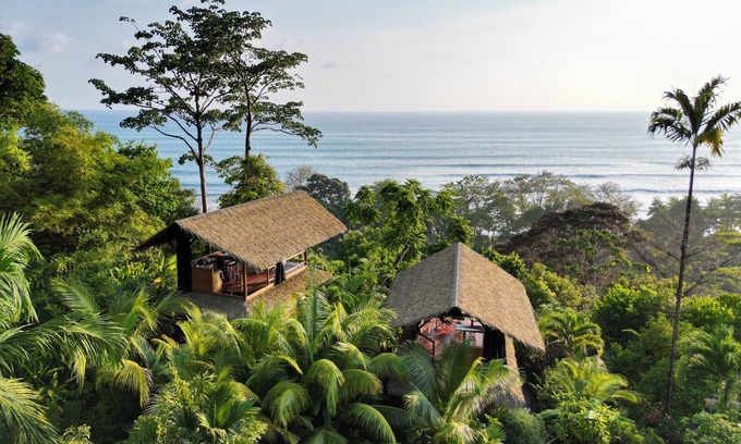 Punta Banco Cabin | SOLA VISTA - Treehouse Casa Ola with 360°-Ocean & Jungle View!