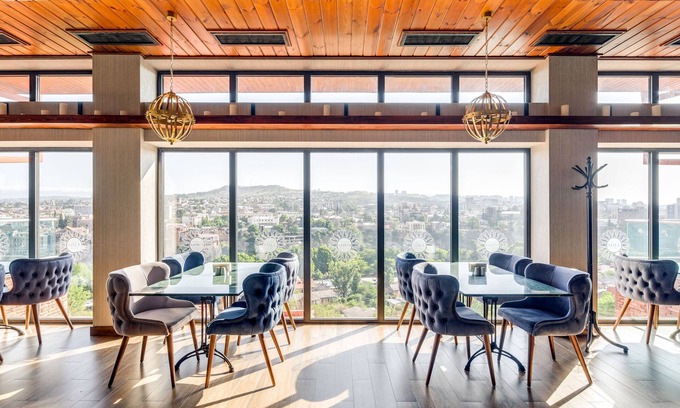 Old Tbilisi Hotel | Sole Palace