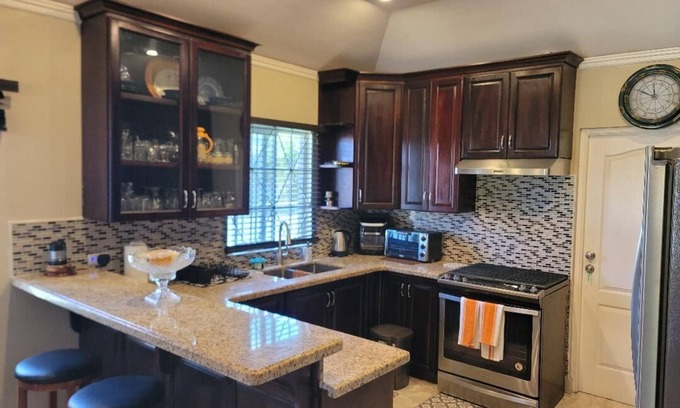 St. Ann's Bay House | Soleil House with a view