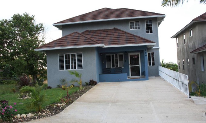 St. Ann's Bay House | Soleil Palm View Villa