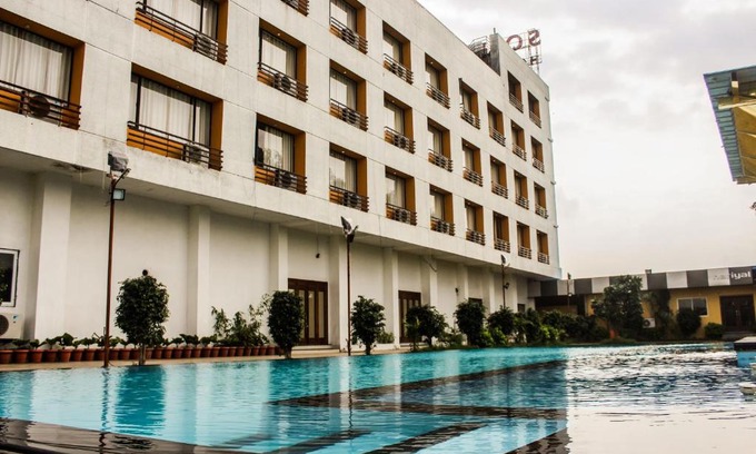 Ujjain Hotel | Solitaire Hotel And Resorts