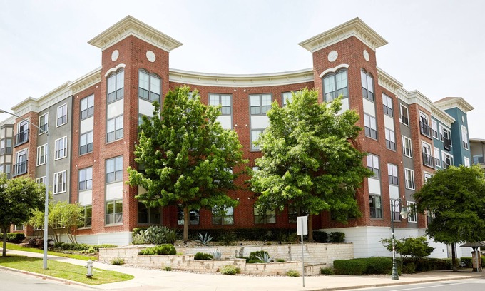 Central East Austin Apartment | Sonder at East Eleventh