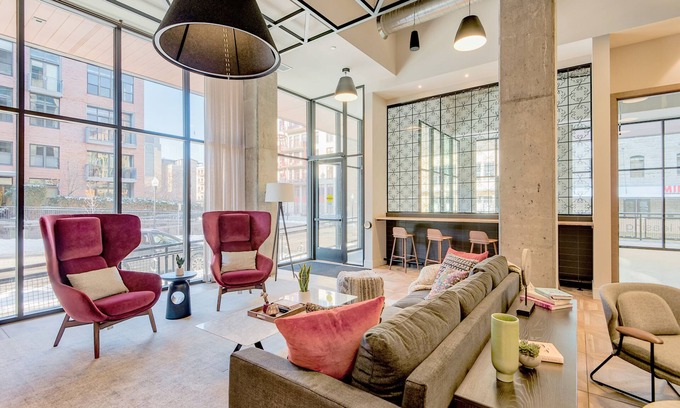 Mill District Apartment | Sonder at Vicinity | One-Bedroom Apartment