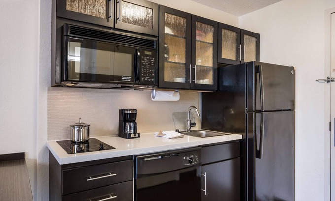 Newell Hotel | Sonesta Simply Suites Charlotte University