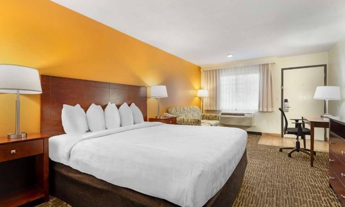 Rohnert Park Hotel | Sonoma Winegrower's Inn
