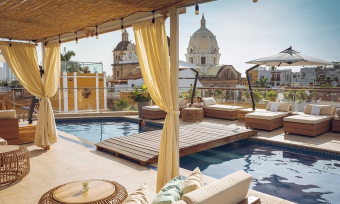 Centro Hotel | Sophia Hotel By OxoHotel