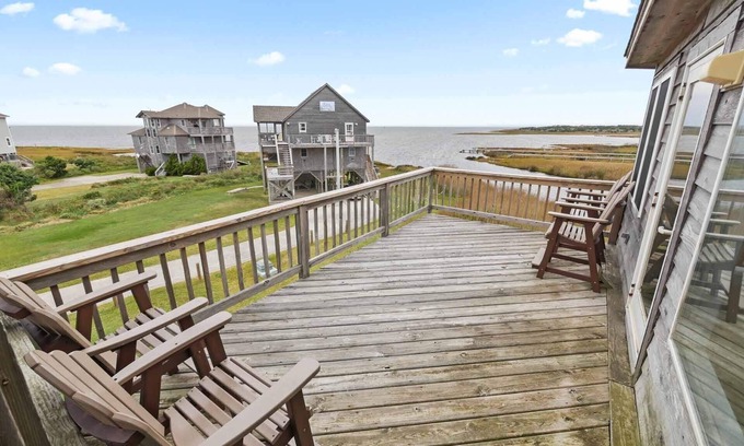 Frisco House | Soundfront DogFriendly w Hot Tub, EV Charger, Private Sound Access, Beach Nearby