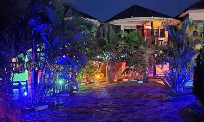 Jinja Hotel | Source of the Nile Suites