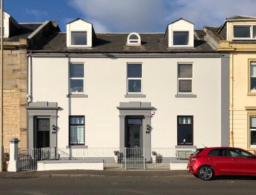 Ardrossan Apartment | South Beach Apartment