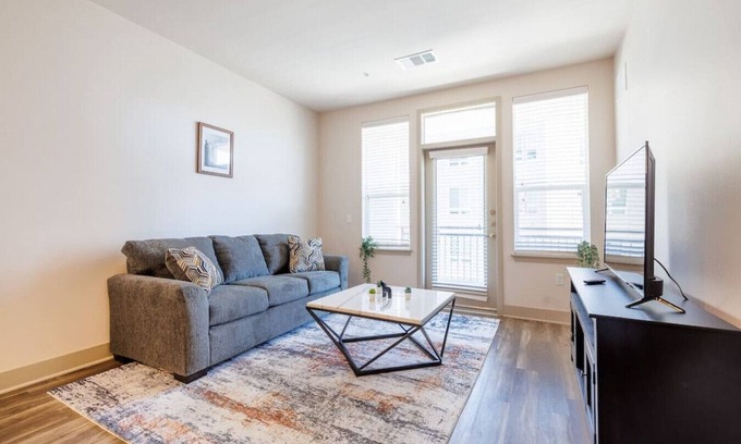 Baker Apartment | South Denver Retreat