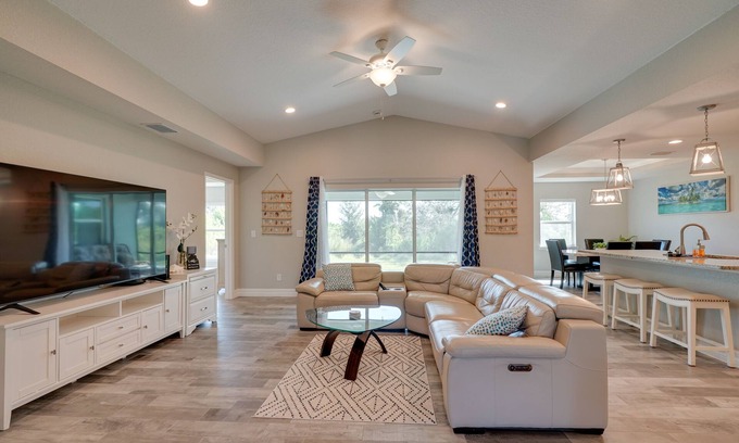 South Gulf Cove House | South Gulf Cove Port Charlotte Retreat: Gas Grill