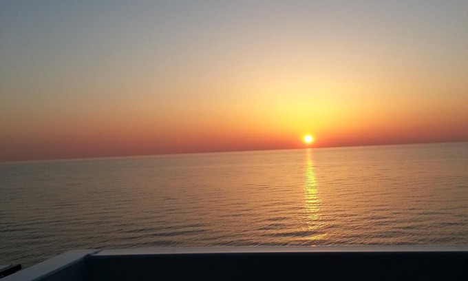 Miami Park Cottage | South Haven, Michigan Cottage - 5 -bedroom - 5 min walk bluff/beach