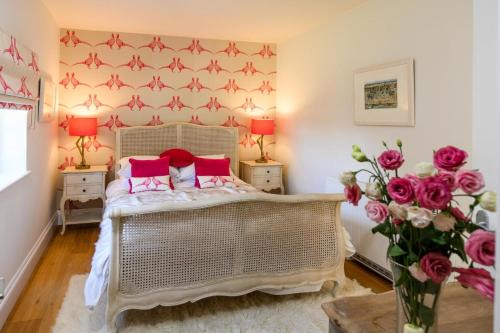 Holkham House | South Lodge East