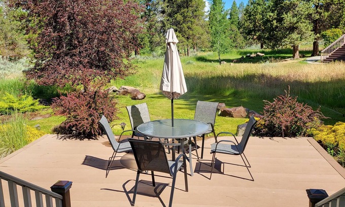 Klamath Falls House | Southern Bell in the Pines! Family friendly with beautiful scenery!