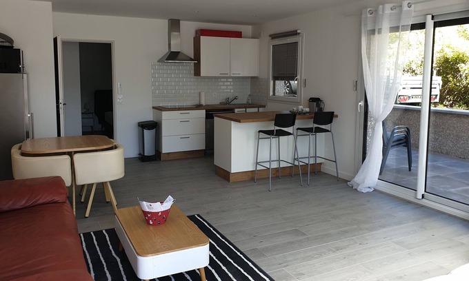 Maxilly-sur-Leman Apartment | Spacieux t2 Climatisé a Proximité des Plages
